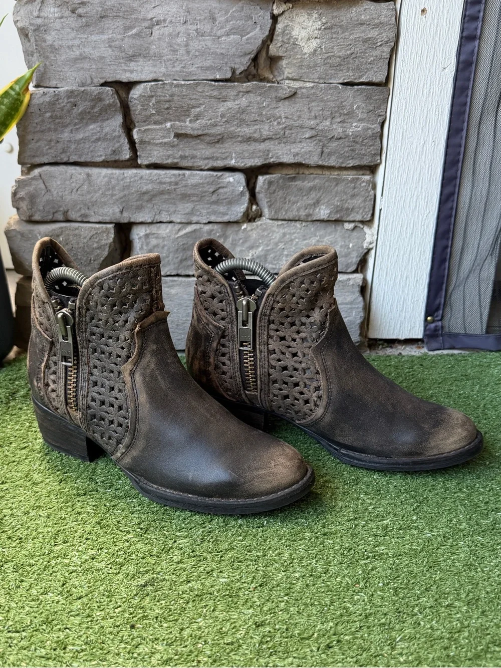 Circle G by Corral Distressed Brown Cutout Shortie Women’s Ankle Boots